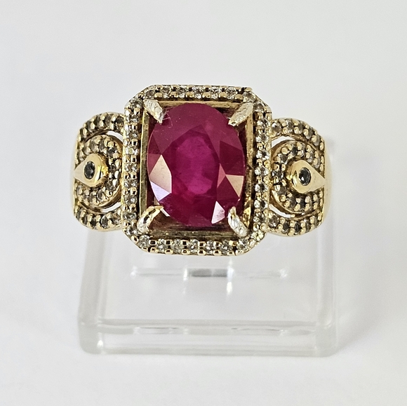 Bangkok Ratnaraj Jewelers Jewelry - Genuine Ruby in 18kt Gold over Sterling Silver Ring! Size 7!
